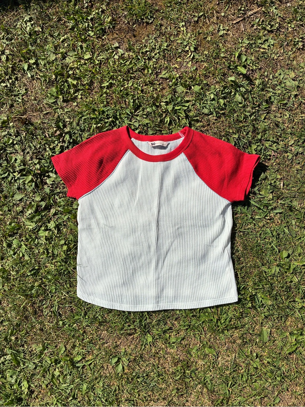 SO Clothing white and red waffle knit tee shirt